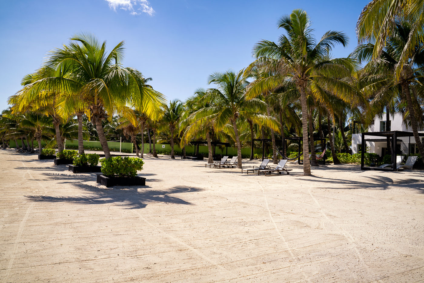 Las Terrazas Resort beach in Belize