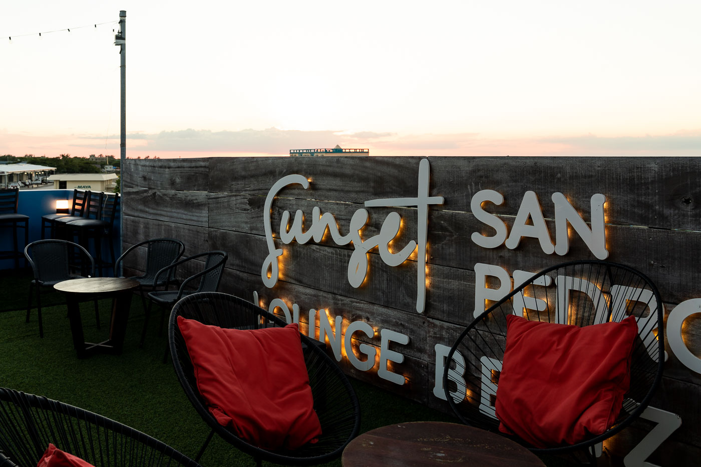 Sunset Lounge, San Pedro, Ambergris Caye, Belize