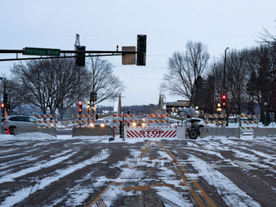U.S. Marshals barricades, Kellogg Blvd, St. Paul