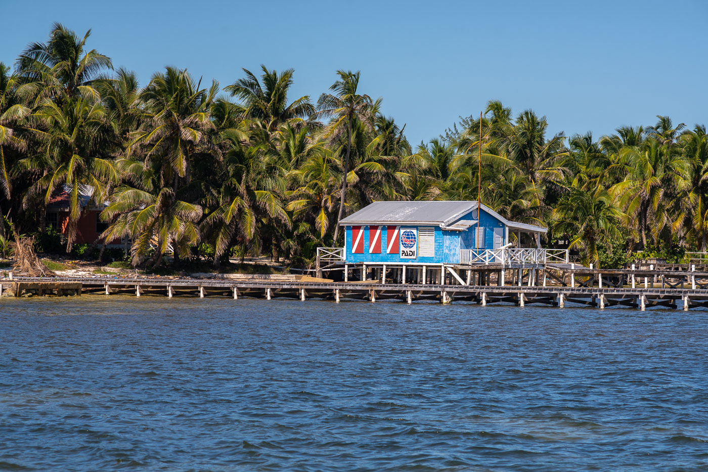 White Sands Dive Shop in Belize