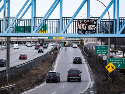 Minneapolis: Banner on Irene Hixon Whitney Bridge Demands Justice for Amir Locke