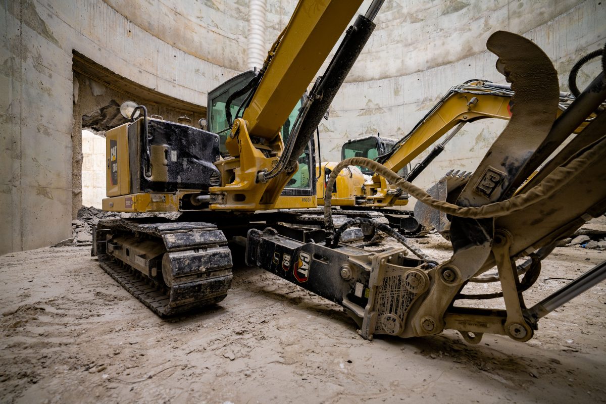 Cat Excavators with Hydraulic Breaker, I-35W Stormwater Storage Facility, Minneapolis