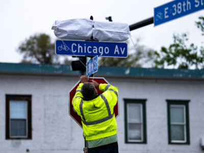 New street signs installed at Chicago Ave and E 38th St, Minneapolis