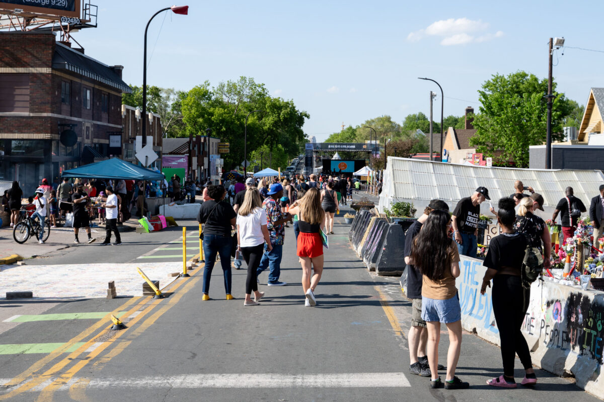 Rise and Remember Festival on Chicago Avenue