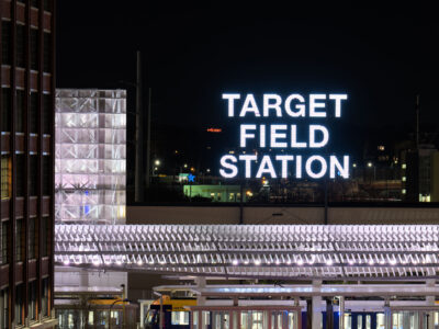 Target Field Station, Minneapolis: Light Rail & Modern Canopy