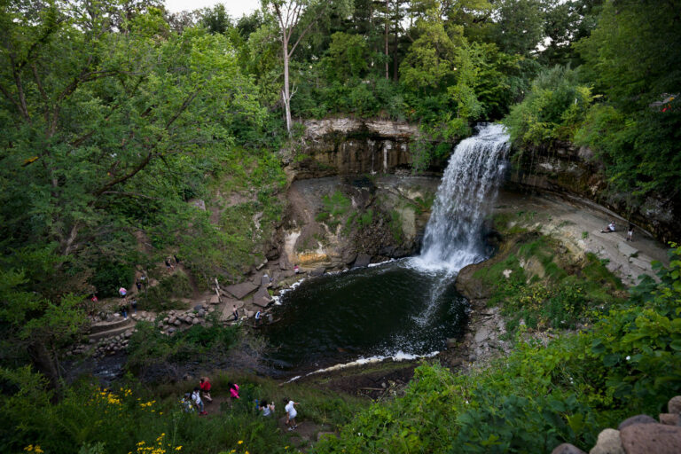Minnehaha Falls, Minneapolis 3 Minnehaha Falls in Minneapolis, Minnesota.