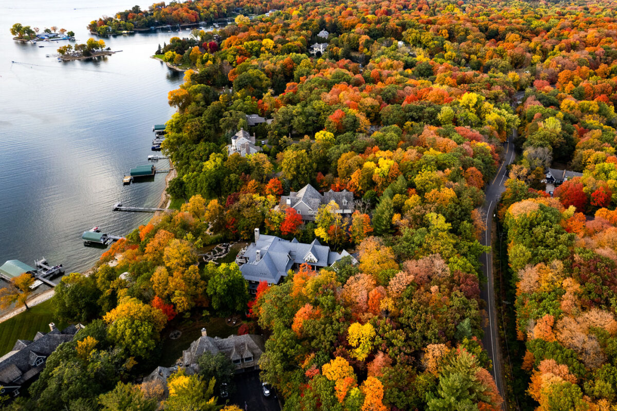 Deephaven Shoreline Homes in Peak Autumn Color