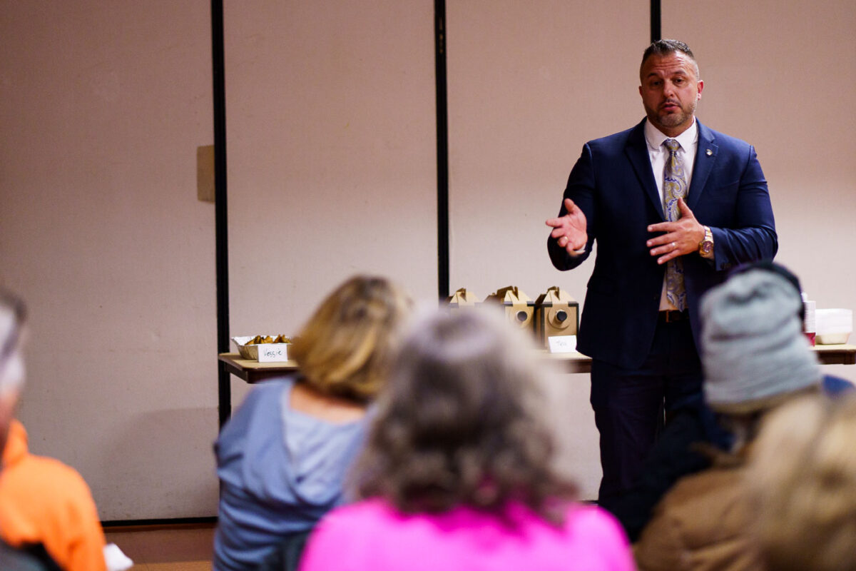 Minneapolis police chief nominee Brian O’Hara speaking to South Minneapolis community members gathered at Stewart Park for a meet and greet. He spent time talking about the consent decree process Newark went through and differences between Newark and Minneapolis.