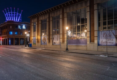 Boards on the former Victoria Secret and Gap building at Lake and Hennepin. 

Until recently, the building still had all of the original boards from June 2020 that went up following the May 25, 2020 murder of George Floyd.