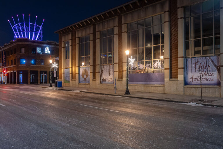 Boards on windows at Hennepin and Lake Street 3 Boards on the former Victoria Secret and Gap building at Lake and Hennepin. Until recently, the building still had all of the original boards from June 2020 that went up following the May 25, 2020 murder of George Floyd.