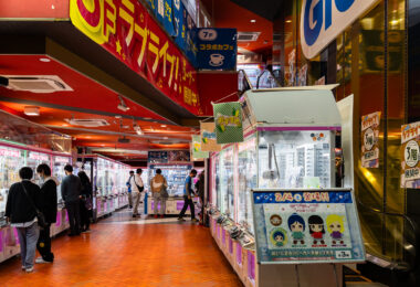 Inside the multi-floor Gigo arcade complex in Akihabara, photographed in March 2023, rows of brightly lit crane and prize machines fill an entire level dedicated to character-themed merchandise and limited-run collectibles. Facilities like this became a defining part of Akihabara’s post-2000s shift from an electronics-focused district to a broader entertainment hub centered around gaming, anime culture, and specialty retail.

Originally operated under the SEGA brand until a 2022 rebranding, Gigo retained the large-scale arcade format that has long been a staple of Tokyo’s urban leisure landscape. The popularity of crane games—often refreshed with seasonal or collaboration prizes—continues to draw both local players and visitors exploring the district’s modern pop-culture identity.