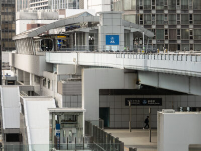 Shimbashi Station: Yurikamome Line Elevated Track and Architecture