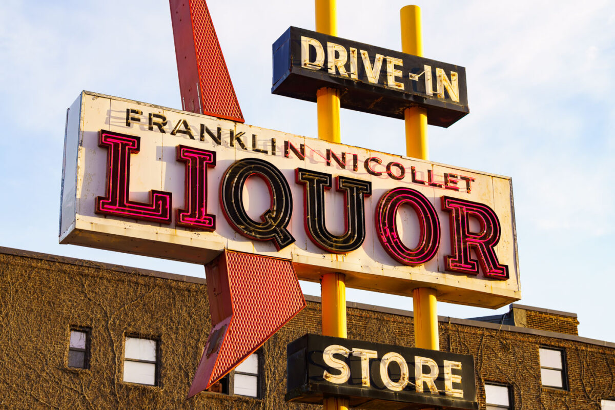 Franklin-Nicollet Liquor Store Sign