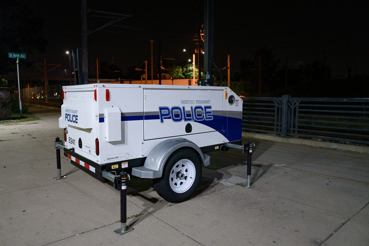 Metro transit mobile camera unit