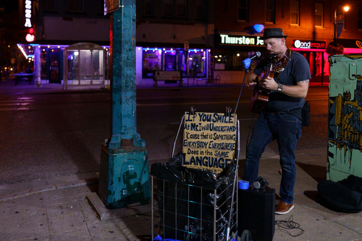 A street musician on the corner of Lake and Lyndale in Uptown Minneapolis on August 24, 2023.