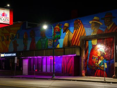 New York Plaza Mural on Lake Street, Minneapolis