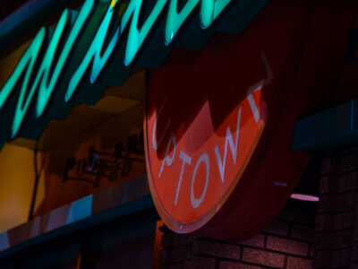 William's Pub Uptown Sign, Hennepin Ave, Closed 2022