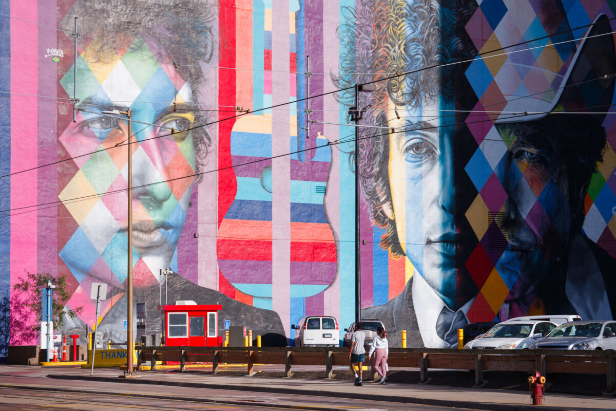 A Eduardo Kobra mural of Bob Dylan in downtown Minneapolis
