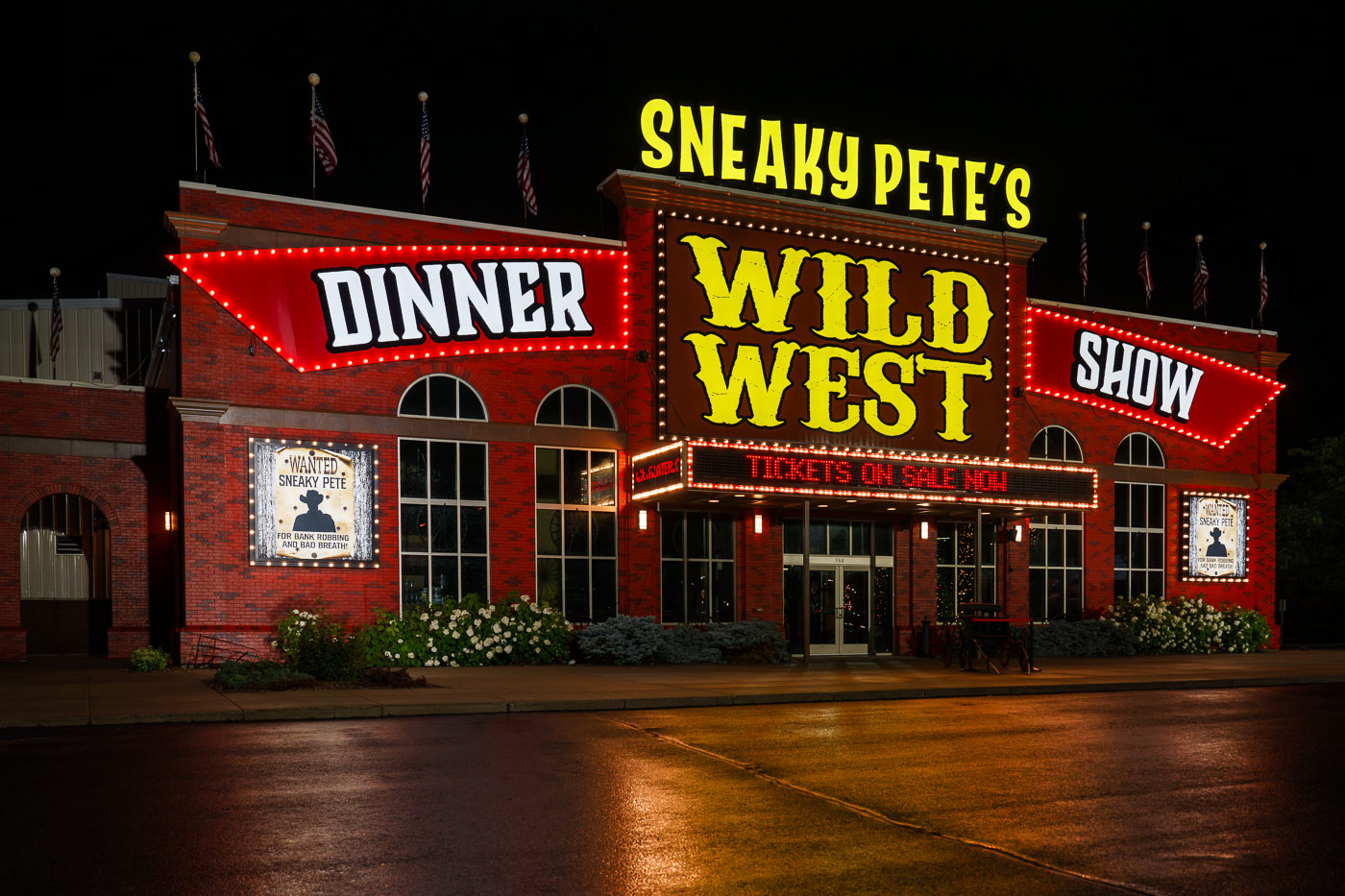 Sneaky Pete's Wild West in Wisconsin Dells