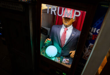 A "Trump Tells All" machine in Wisconsin Dells, WI.