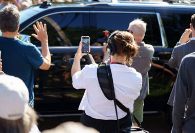 Outside the Eastcliff mansion in St. Paul this morning as Gov Tim Walz prepared to walk out for the first time after being picked as Kamala Harris's VP. Leaving out the back door, he got in a State Patrol SUV to the airport. He'll have Secret Service protection when he lands.