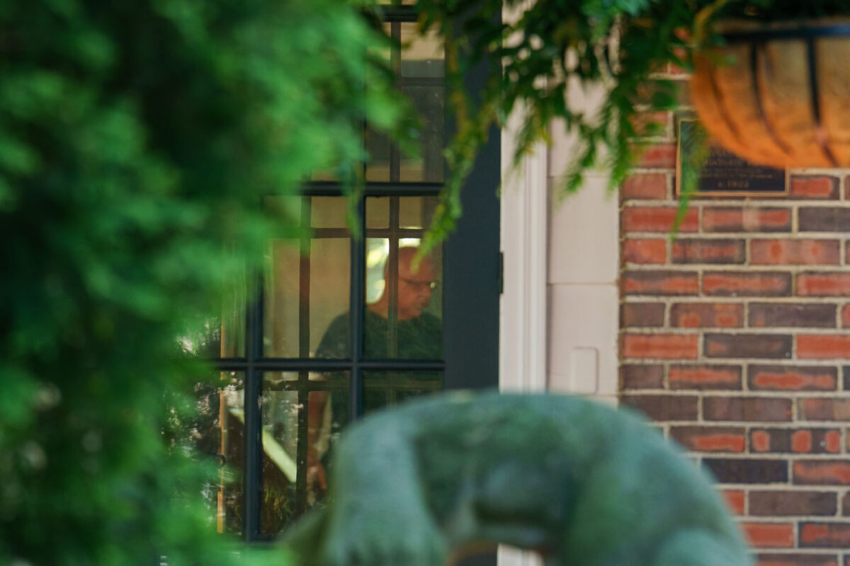 Outside the Eastcliff mansion in St. Paul this morning as Gov Tim Walz prepared to walk out for the first time after being picked as Kamala Harris's VP. Leaving out the back door, he got in a State Patrol SUV to the airport. He'll have Secret Service protection when he lands.