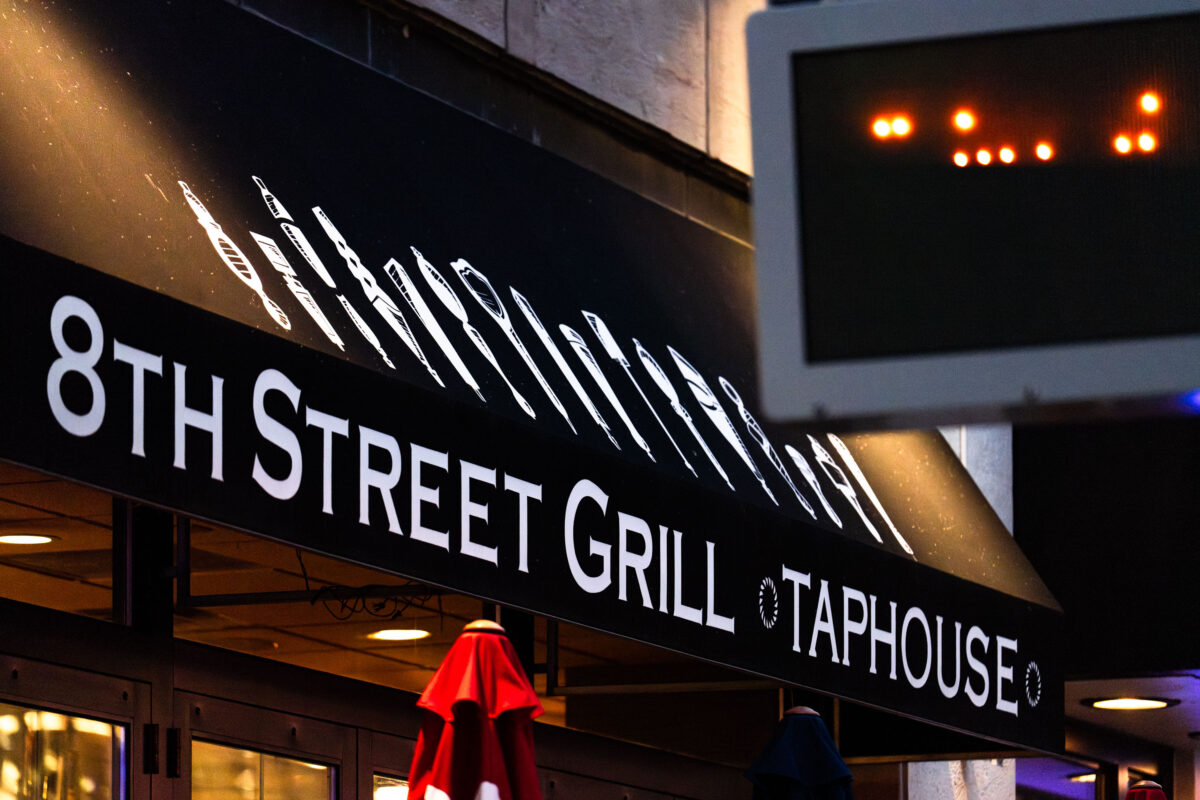 8th Street Grill Taphouse, Downtown Minneapolis