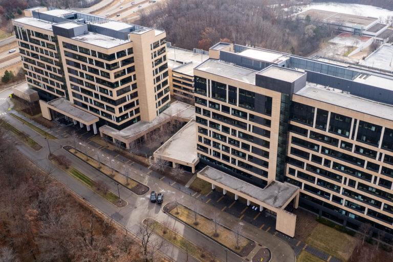 UnitedHealthcare Corporate Offices in Minnesota 5 Newly erected fencing and Minnetonka Police security cameras outside the corporate headquarters of UnitedHealthcare in Minnetonka, Minnesota on December 8, 2024. The insurance company’s CEO Brian Thompson was killed on December 4th, 2024 in New York City. The man who was shown on a security camera shooting Thompson has not yet been identified or arrested.