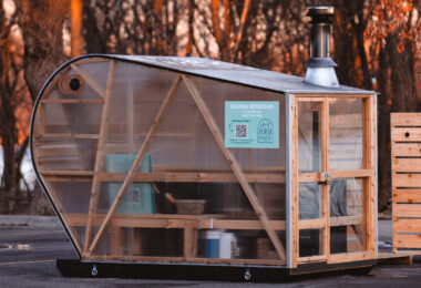 Litle Ember Co. Sauna Sessions mobile sauna at Cedar Lake in Minneapolis.
