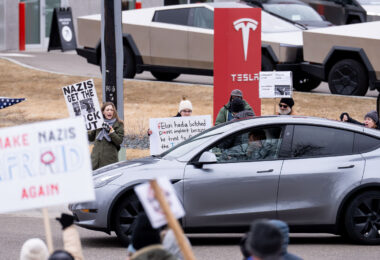 About 500 protesters outside Tesla in Minneapolis (Golden Valley) with signs reading “NOT PAID JUST PISSED”, “Tesla Funds Fascists”, “Save the VA”, “No Vet Left Behind”, Make Nazis Afraid Again” to name a few. This is the 7th weekend in a row of protests at this showroom.