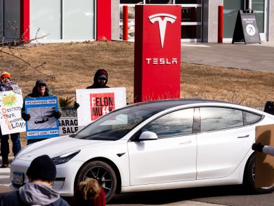 "Felon Musk" Sign, Tesla Takedown Protest, Golden Valley