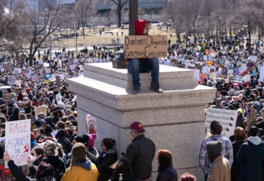 The Minnesota State Patrol estimates 25,000 gathered at the Minnesota State Capitol this afternoon as part of the nationwide “Hands Off!” protests.