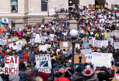 The Minnesota State Patrol estimates 25,000 gathered at the Minnesota State Capitol this afternoon as part of the nationwide “Hands Off!” protests.