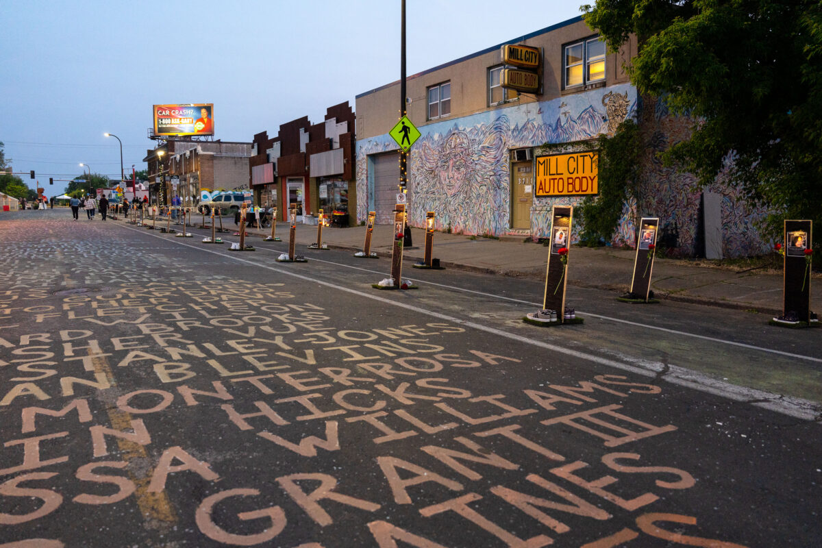 Rise and Remember on Chicago Avenue