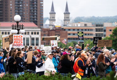 Despite warnings from the law enforcement not to attend today’s No Kings rally after this mornings shootings of Minnesota lawmakers with the killer on the lose, the No Kings Rally is happening at the Minnesota State Capitol in St. Paul.