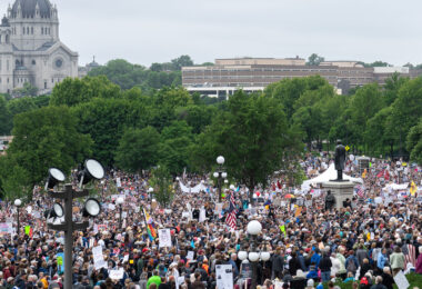 Despite warnings from the law enforcement not to attend today’s No Kings rally after this mornings shootings of Minnesota lawmakers with the killer on the lose, the No Kings Rally is happening at the Minnesota State Capitol in St. Paul.