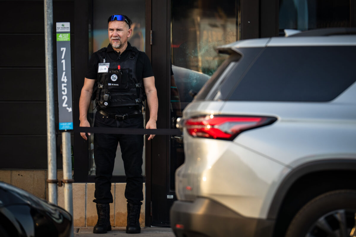 SS Security private security guard in Minneapolis