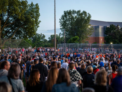 Lynnhurst Park Vigil for Annunciation School Shooting