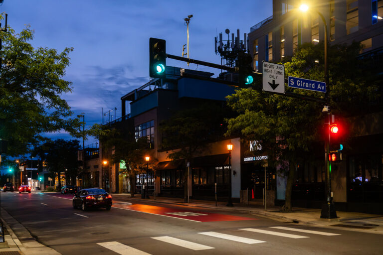 KISS Lounge and Nightclub in Uptown Minneapolis 2 KISS Lounge and Nightclub on Lagoon Ave in Uptown Minneapolis.