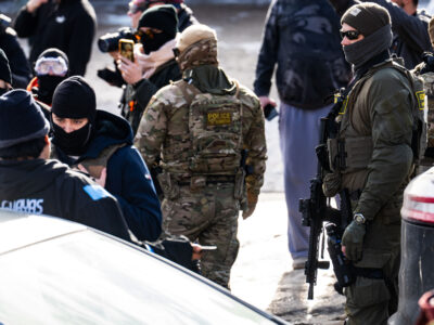 Federal Agents Ram Vehicle in Minneapolis