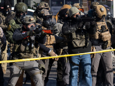 ICE and Border Patrol agents on Nicollet Ave, Minneapolis