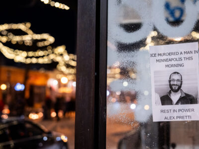 Minneapolis: Flyer for Alex Pretti Posted After ICE Incident
