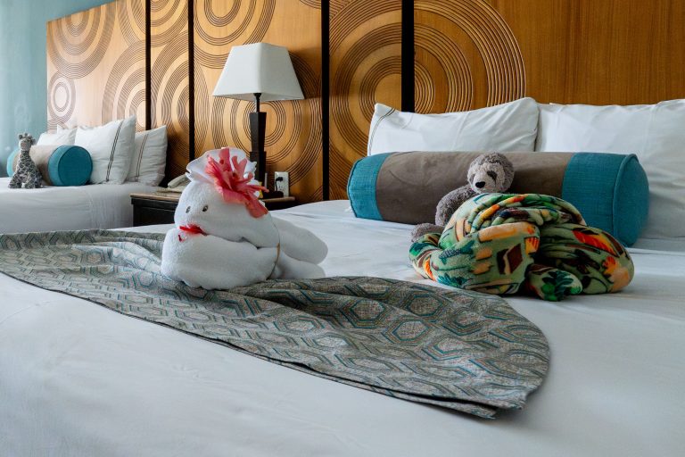 Towel and Blanket Animals at Iberostar Cancun 3 Towel and Blanket Animals at Iberostar Cancun