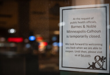 Barnes & Noble in Minneapolis closed due to the coronavirus outbreak. Barnes & Noble in Minneapolis closed due to the coronavirus outbreak.